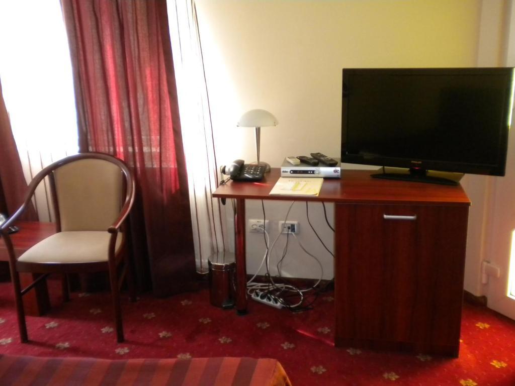 Hotel Ary Cluj-Napoca Zimmer foto